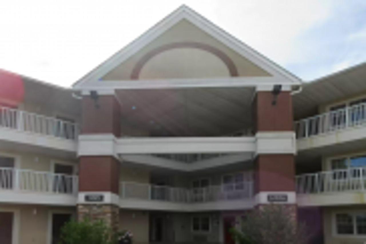 Suburban Studios Winston-Salem Near Hanes Mall Ngoại thất bức ảnh
